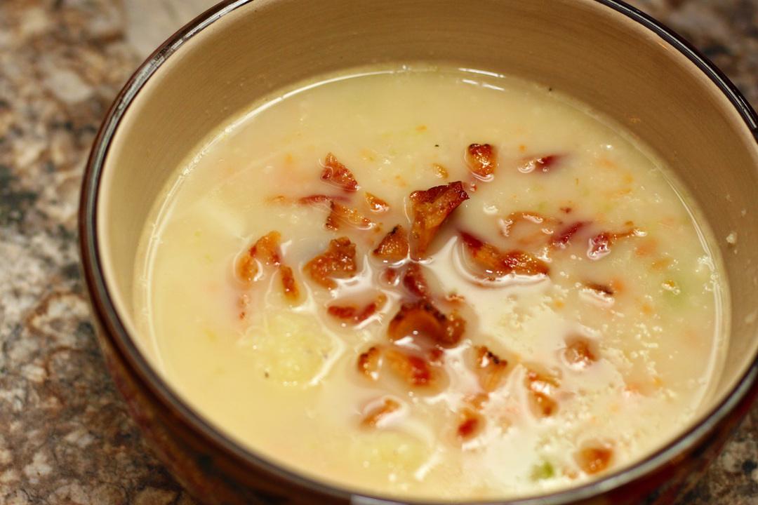 Bacon Cauliflower Soup