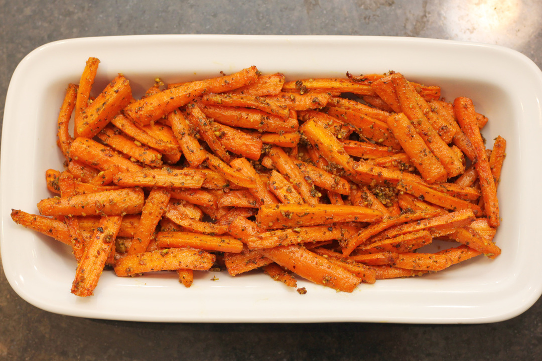 Pistachio-Crusted Carrots